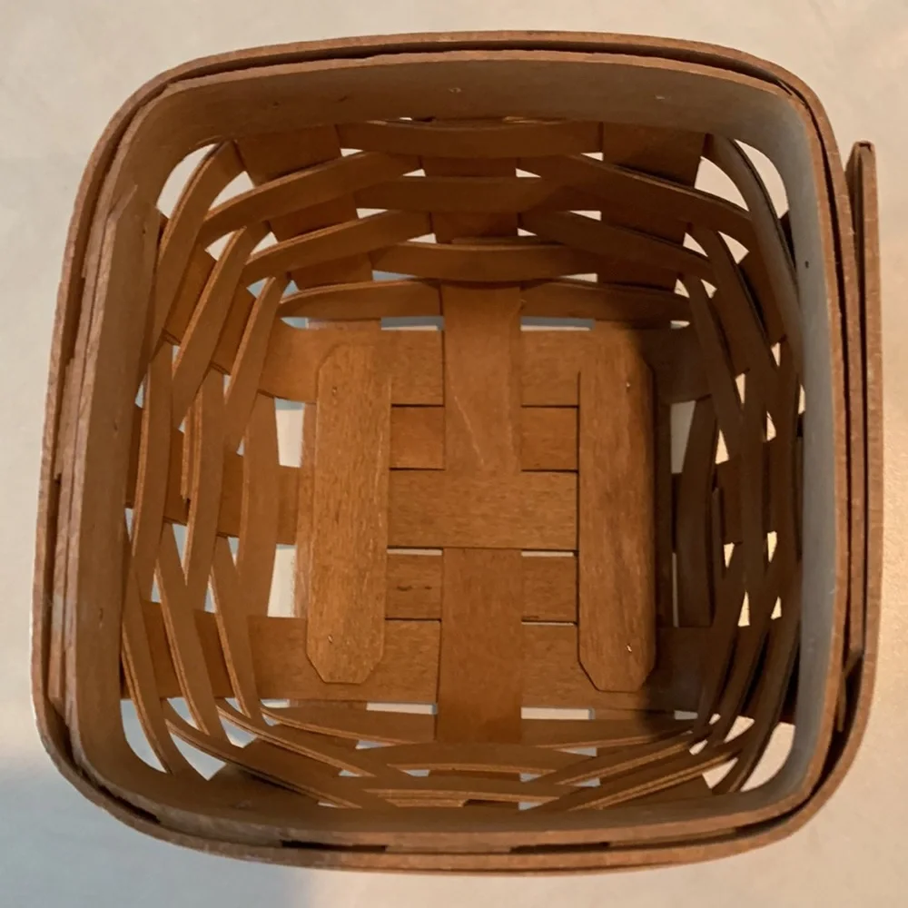 Longaberger Teaspoon Basket with Protector and Product card